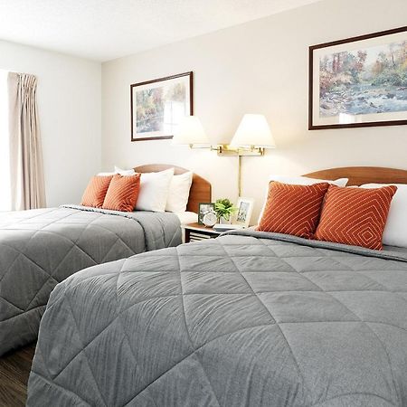 דולות' Intown Suites Extended Stay Atlanta Ga - Gwinnett Place מראה חיצוני תמונה