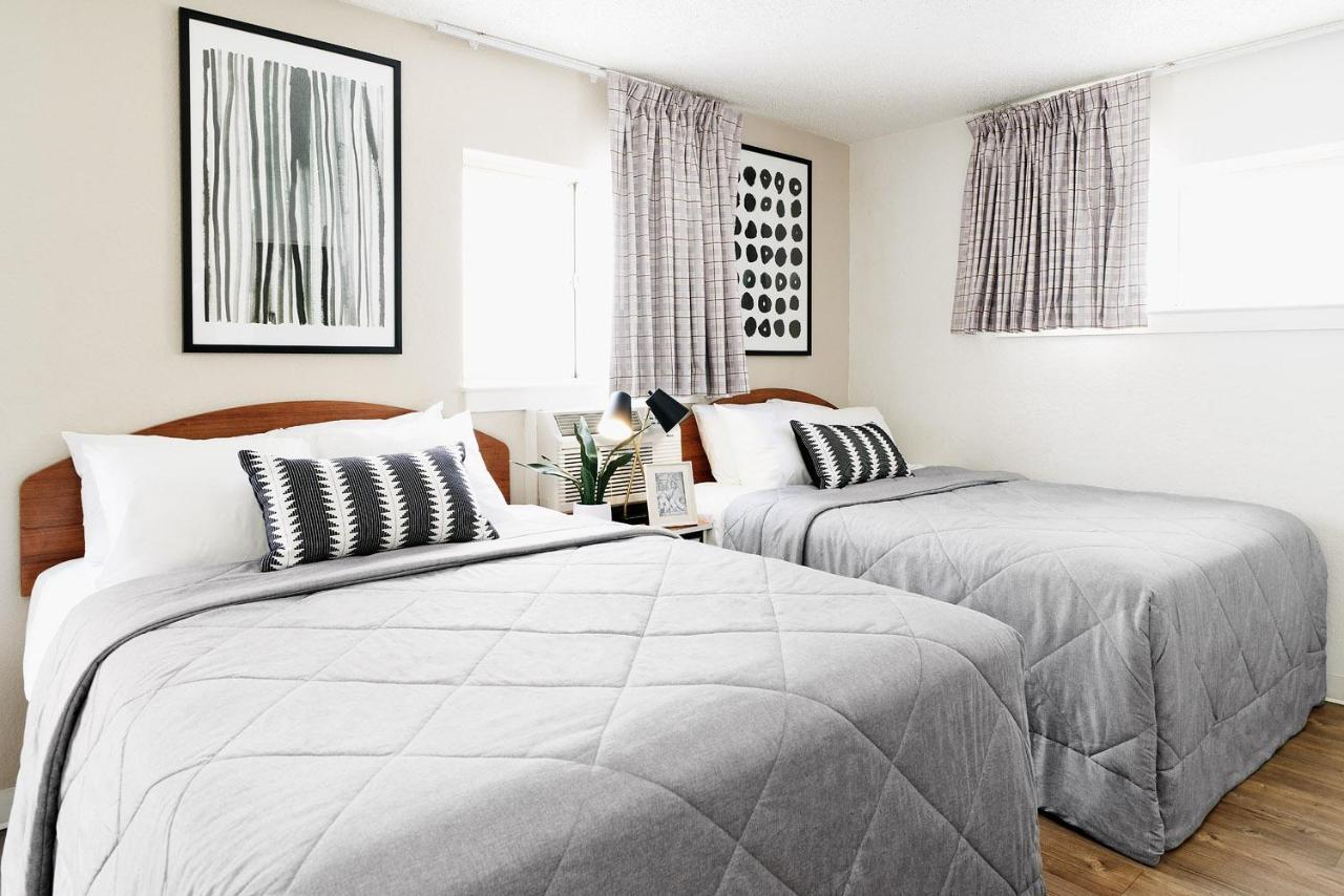 דולות' Intown Suites Extended Stay Atlanta Ga - Gwinnett Place מראה חיצוני תמונה